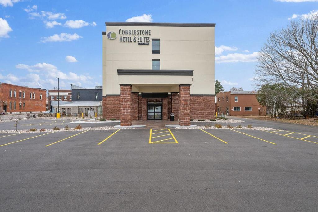 Cobblestone Hotel & Suites - Mosinee Exteriér fotografie